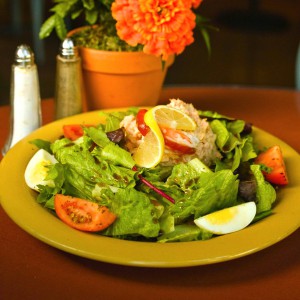 seafood louie salad